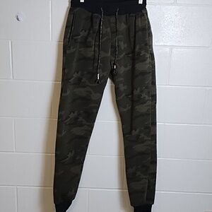 Huntington Beach Soft Sherpa Fleece Lined Knit Camo Jogger Utility Lounge Pants